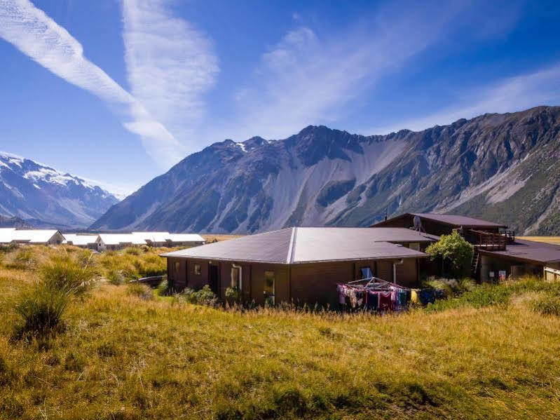 Ostello Haka House Aoraki Mt Cook Mount Cook Esterno foto